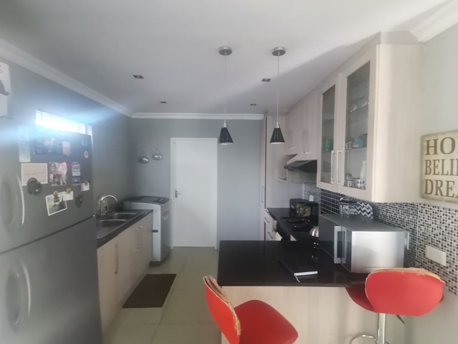 2 Bedroom Property for Sale in Fairview Eastern Cape